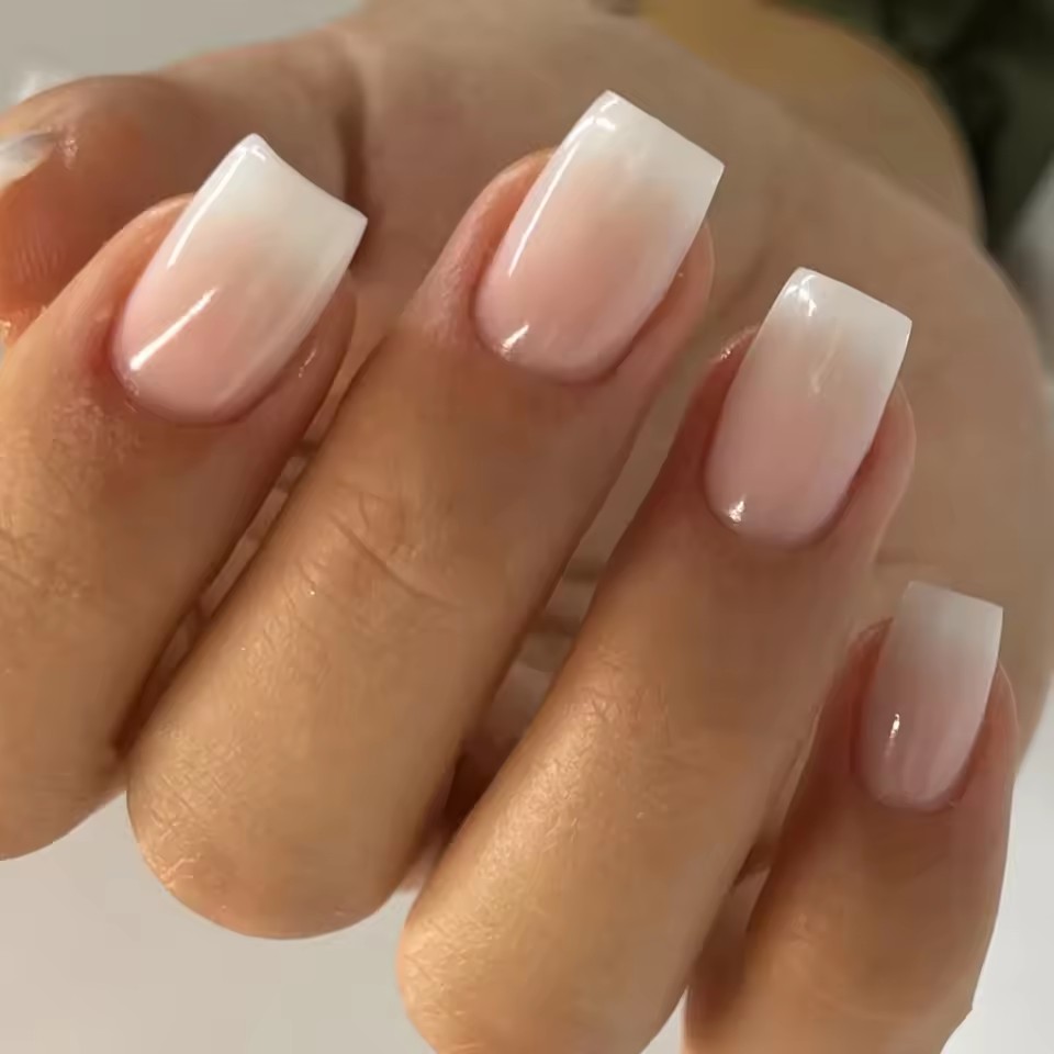 Short Pink Press on Nails Simp - Nail Art Ombre Pink recensie en prijs